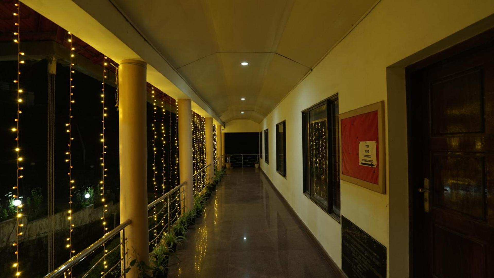 Ac Mist Hotel Munnar Kültér fotó