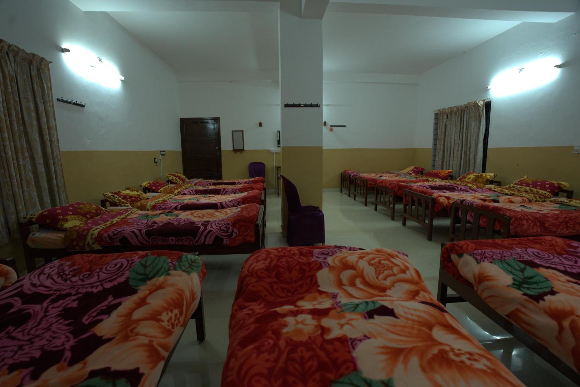 Ac Mist Hotel Munnar Kültér fotó